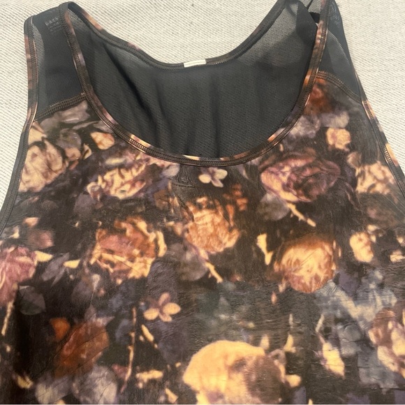 Lululemon Sculpt Tank II Shorelines rose pastel colors Size 4 - Picture 4 of 10